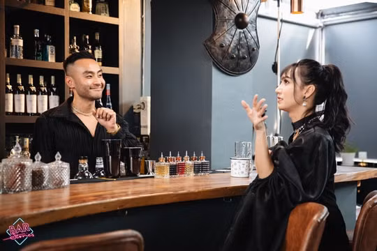 Lynk Lee trải lòng những câu chuyện về cộng đồng LGBT, được khán giả đồng cảm