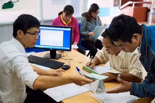 Tiếp tục khuyến khích công chức, viên chức nghỉ hưu sớm