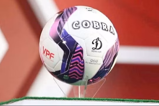 VPF chính thức ra mắt trái bóng chuẩn FIFA ở V.League 2021