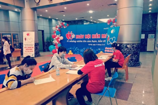 Bảo Việt phát triển bền vững, đồng hành cùng cộng đồng: 2.700 đơn vị máu đã được hiến cho người bệnh