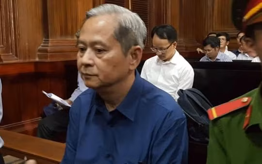 Cựu Phó Chủ tịch TPHCM Nguyễn Hữu Tín xin vắng mặt tại phiên tòa phúc thẩm