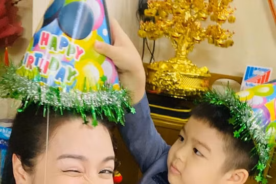 Xót xa cảnh Nhật Kim Anh thuê khách sạn để tổ chức sinh nhật cho con trai với sự giám sát của chồng cũ