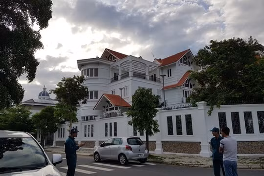 Nguyên Bí thư Thành ủy Nha Trang bị kẻ lạ mặt tấn công tại nhà