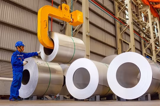 Tiếp nhận hồ sơ chống bán phá giá với thép không gỉ cán nguội