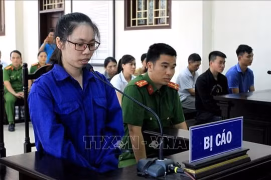 Án tử hình cho bị cáo bơm xyanua vào trà sữa đầu độc chị họ
