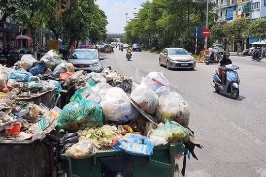 Hà Nội cơ bản xử lý xong rác thải sinh hoạt ùn ứ trong nội thành