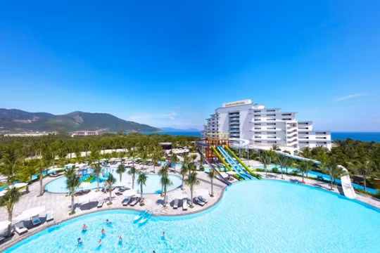 Tập đoàn Crystal Bay: Ẩn số bất ngờ trên thị trường du lịch