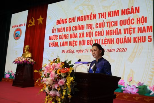 Xây dựng lực lượng vũ trang Quân khu 5 vững mạnh, toàn diện, mẫu mực và tiêu biểu
