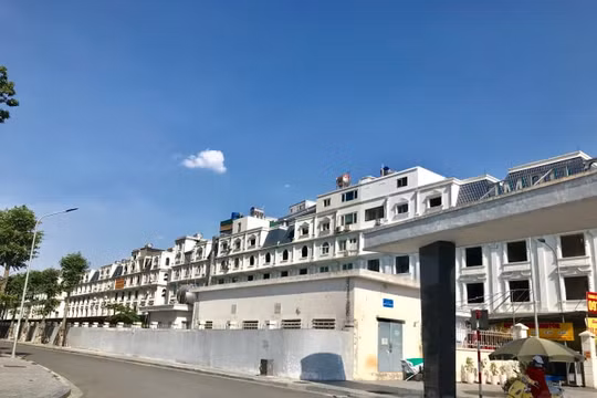 Quận Bắc Từ Liêm (Hà Nội): Buông lỏng quản lý, vi phạm trật tự xây dựng tràn lan