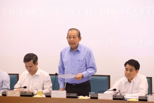 Luân chuyển cán bộ tại các vị trí ‘nhạy cảm’ để phòng chống buôn lậu hiệu quả hơn