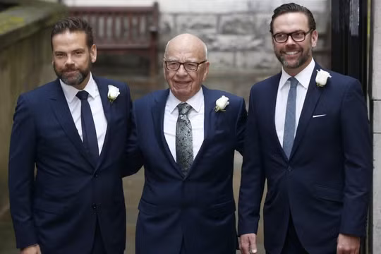 Con trai ‘trùm truyền thông’ Murdoch từ chức khỏi HĐQT của News Corp