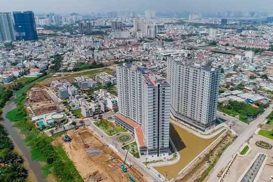 Lời khuyên nào cho các nhà đầu tư BĐS trong bối cảnh dịch bệnh Covid-19?