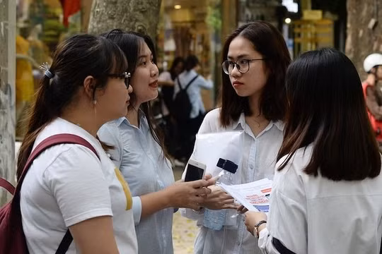 Hà Nội: Học sinh từ cấp THCS trở xuống tiếp tục nghỉ đến hết ngày 15/3