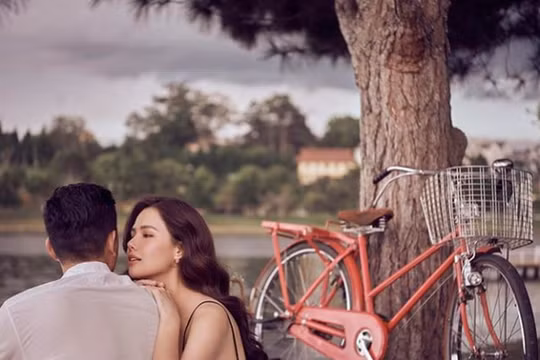 Đám cưới Phanh Lee không nhận phong bì mừng cưới