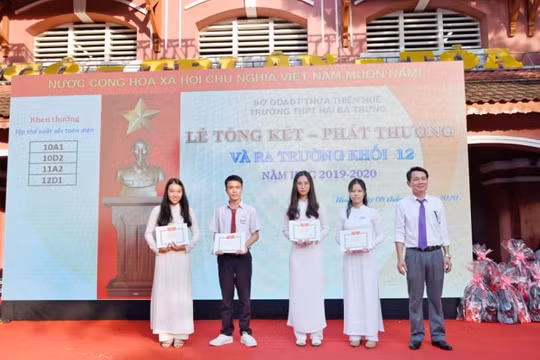 Ngôi trường có 100% học sinh đỗ đại học năm 2020 ở Thừa Thiên Huế