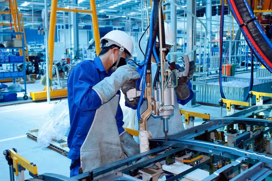 Từ 2021, người lao động là công dân Việt Nam sẽ được nghỉ 11 ngày lễ, Tết