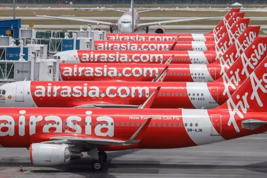 AirAsia đặt cược vào 'siêu ứng dụng' để giành thị phần của Grab, Gojek