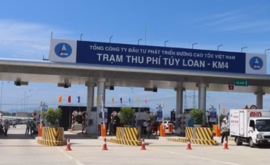 Nhà nước có thể phải mua lại 4 trạm thu phí BOT