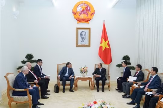 Thủ tướng Nguyễn Xuân Phúc tiếp Chủ tịch Cơ quan Chống tham nhũng LB Nga