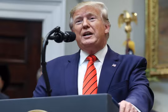Tổng thống Trump đe dọa phản ứng mạnh mẽ với luật an ninh mới của Hong Kong
