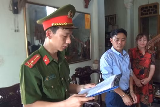 Thanh Hóa: Khởi tố hai cán bộ ngân hàng lập hồ sơ khống 'rút ruột' 22 tỷ đồng
