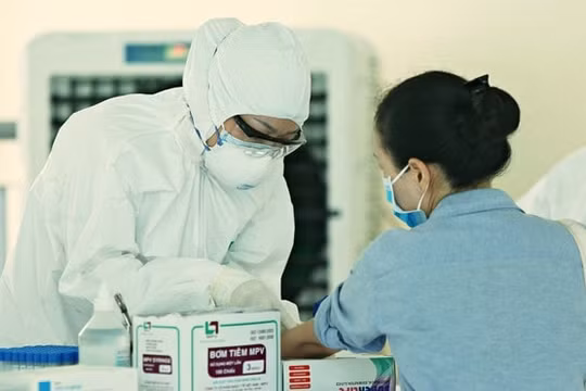Khẩn cấp: Bộ Y tế thông báo tìm người đến 2 địa điểm tại Đà Nẵng, TP.HCM