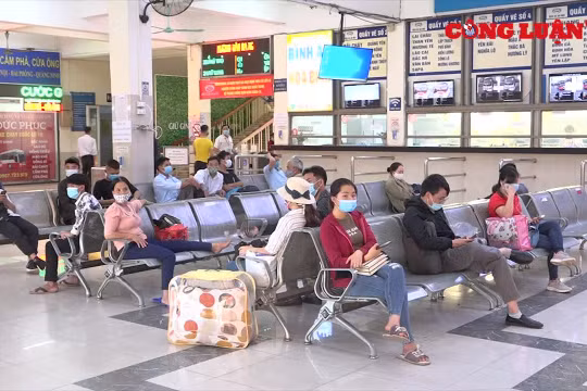 Hà Nội: Nhiều người dân vẫn lơ là không đeo khẩu trang nơi công cộng