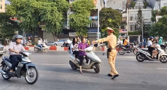 Xin ý kiến Quốc hội việc “tách” Luật Giao thông đường bộ