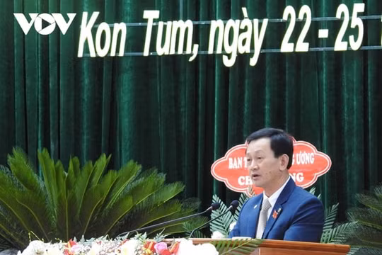 Ông Dương Văn Trang tái cử Bí thư Tỉnh ủy Kon Tum