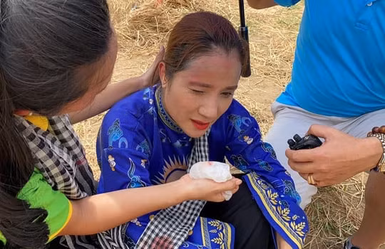 Tin tức giải trí nổi bật (6/7): MC Cát Tường gặp chấn thương tại phim trường