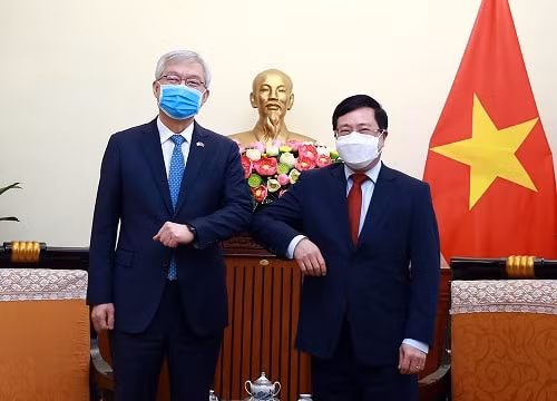 Việt Nam trở thành tấm gương điển hình trong năm 2020 về phòng chống COVID-19
