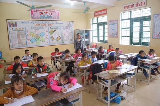 Thanh Hóa: Tặng Bằng khen cho các cá nhân, tập thể có thành tích phong trào học tập suốt đời