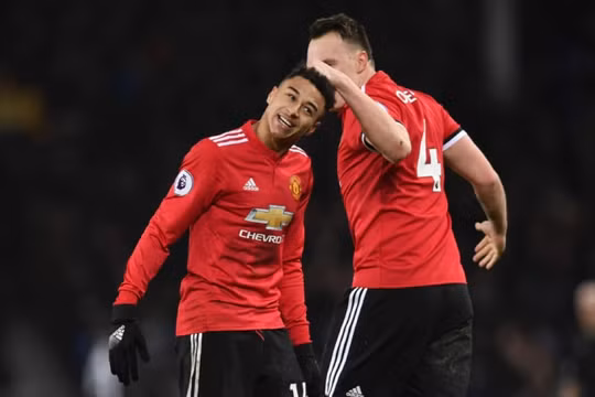 David Moyes muốn giải cứu học trò cũ Lingard và Phil Jones khỏi Manchester United