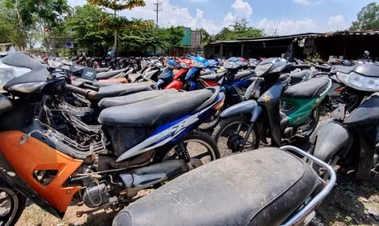 Xe không giấy tờ được sang tên đổi chủ hết năm 2021