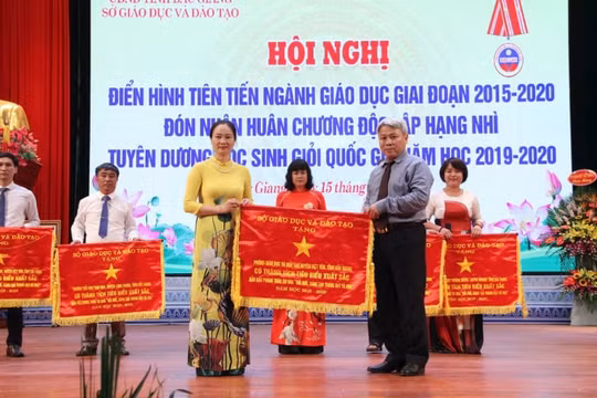 Bắc Giang: Ngành GD&ĐT huyện Việt Yên luôn đi đầu phong trào “Đổi mới sáng tạo, trong dạy học”
