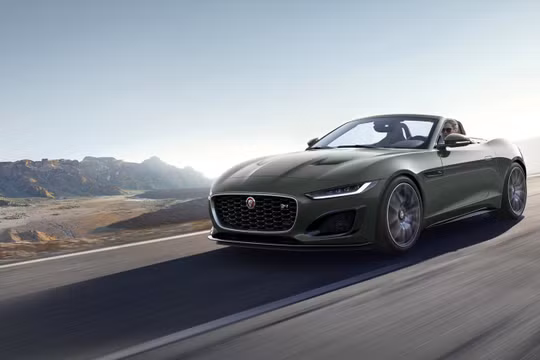 Phiên bản xe Jaguar đặc biệt kỷ niệm mốc kim cương của dòng E-TYPE huyền thoại