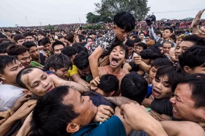 ngan chan xu ly nghiem viec loi dung le hoi de truc loi hinh 1