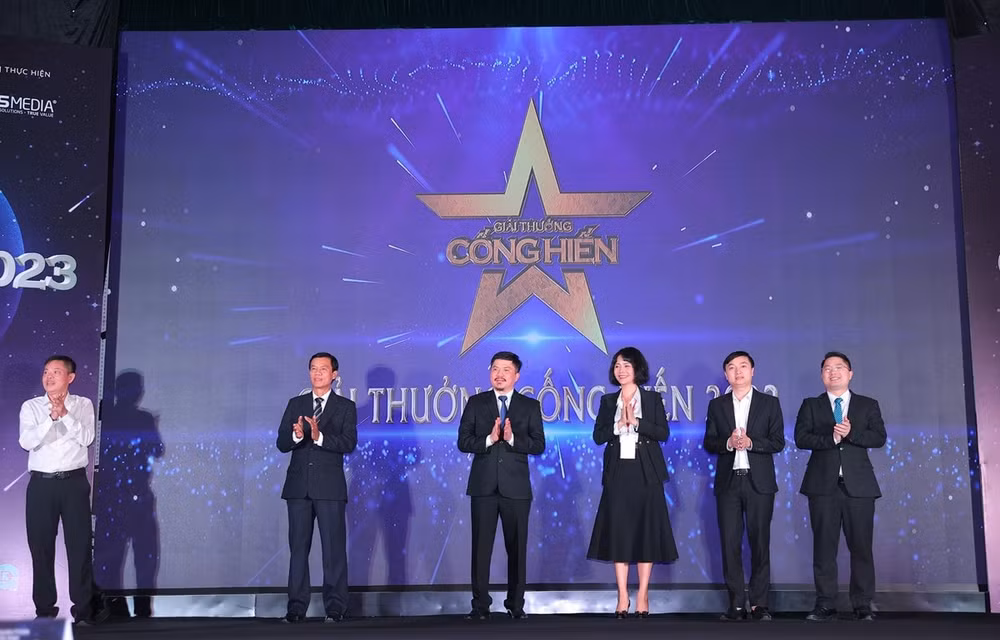 bao the thao va van hoa khoi dong giai thuong cong hien 2023 hinh 1