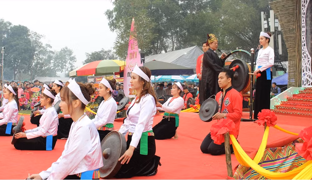 au lo mo muong hinh 2