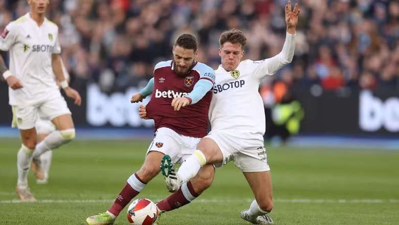 nhan dinh leeds vs west ham 02h45 ngay 5 1 vong 19 ngoai hang anh hinh 2