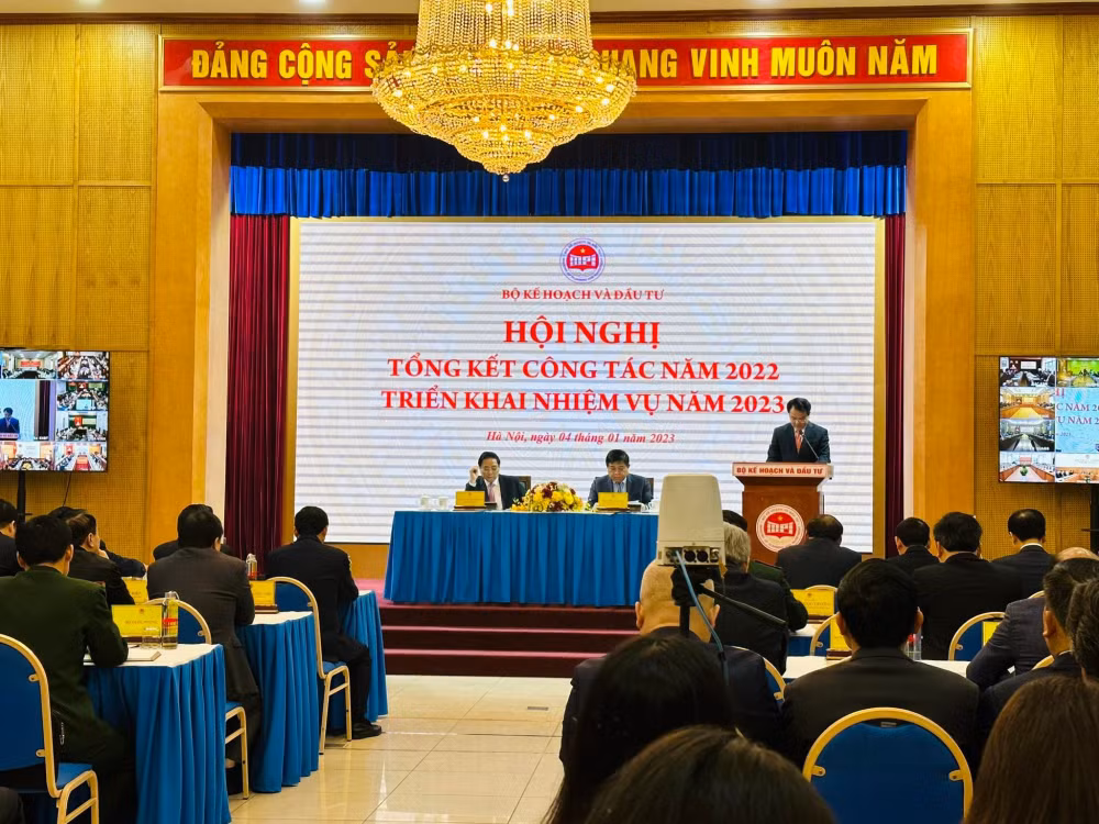 bo ke hoach dau tu nam 2023 se tiep tuc cat giam cac thu tuc hanh chinh ho tro doanh nghiep hinh 1