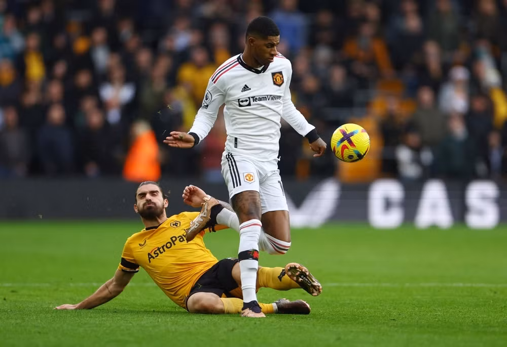 rashford dua man utd lot vao top 4 ngoai hang anh hinh 1