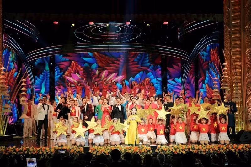 3000 dai bieu tham du giao luu nghe thuat xuan que huong 2023 hinh 4