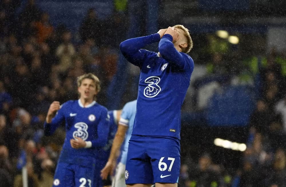 danh bai chelsea man city tiep tuc dua vo dich ngoai hang anh 2022 23 cung arsenal hinh 1