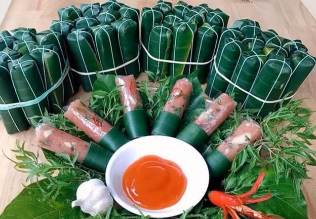 dac san nem chua thanh hoa dat khach dip can tet hinh 1