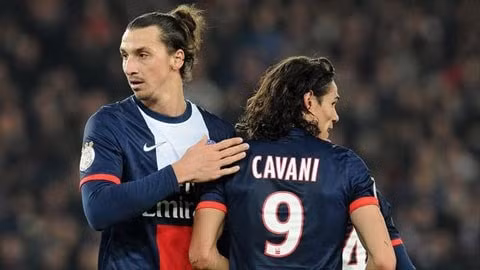 Ibra và Cavani hồi còn thi đấu chung màu áo thời còn chung màu áo Paris Saint-Germain. Ảnh: internet.