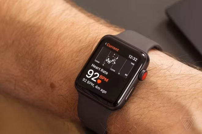 Nhiều người tin thông số trên Apple Watch đã tới bệnh viện, nhưng số bệnh nhân cần trợ giúp y tế thật sự rất ít. Ảnh: TL