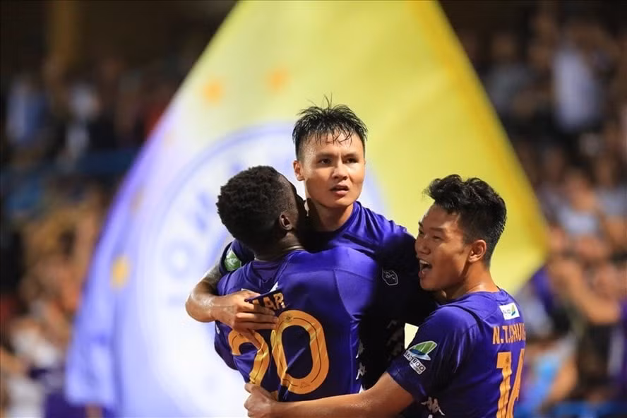 Hà Nội FC không còn bị cấm dự AFC Cup và AFC Champions League. Ảnh: internet.