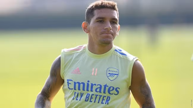 Tiền vệ Lucas Torreira chuyển tới Atletico Madrid theo dạng cho mượn. Ảnh: internet.