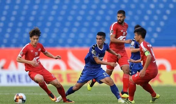 Becamex Bình Dương 2-0 CLB Viettel: “Viettel bỏ lỡ cơ hội giành ngôi đầu bảng”. Ảnh: internet.